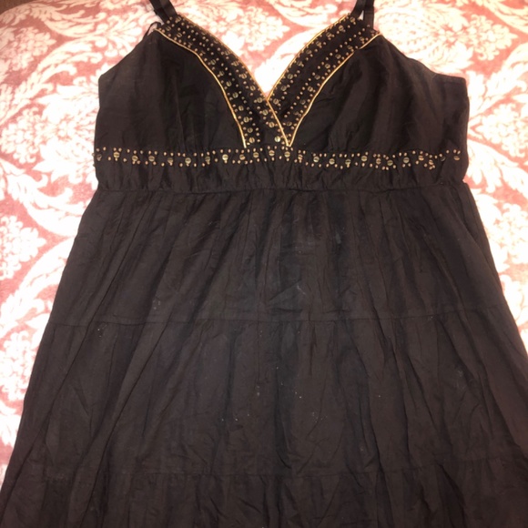 Beaded Top linen Dress - Picture 3 of 6